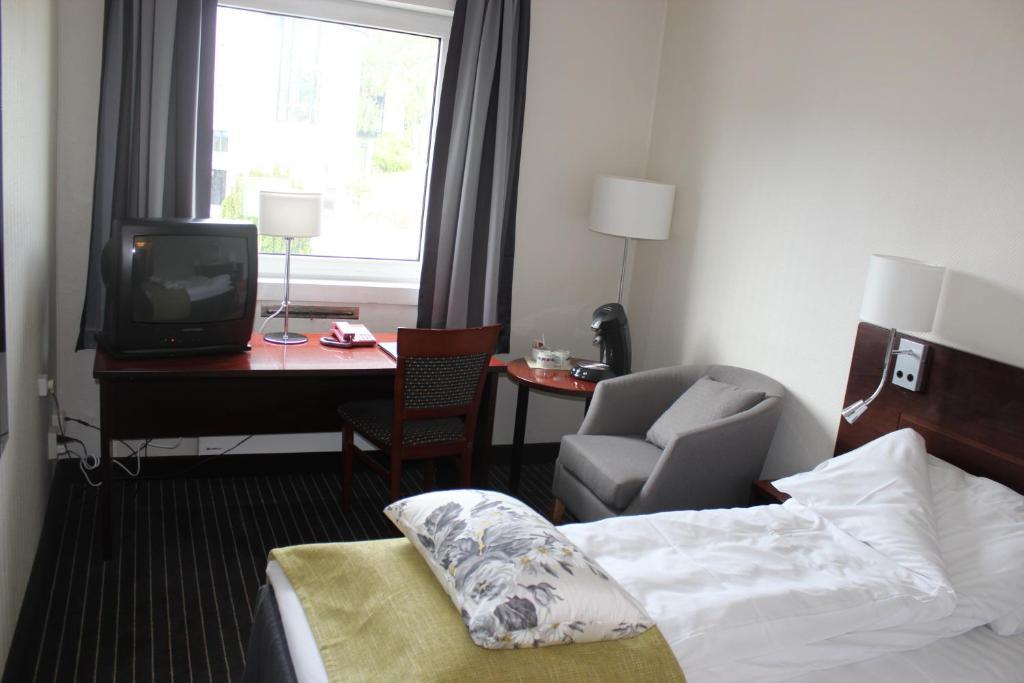 Grand Hotel Stord Kamer foto