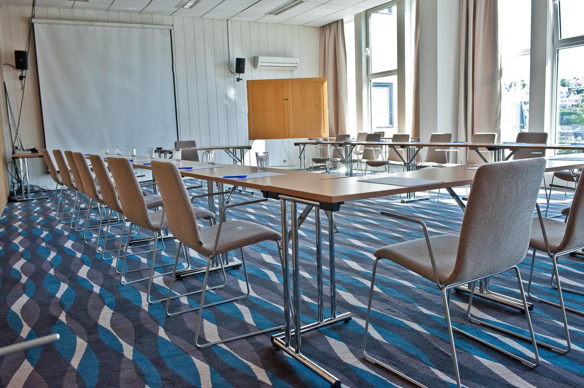 Grand Hotel Stord Buitenkant foto
